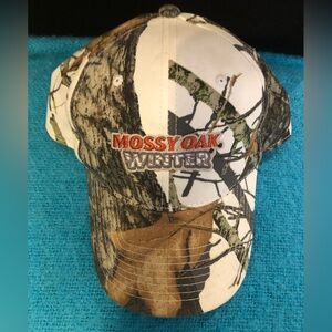 Mossy oak hat